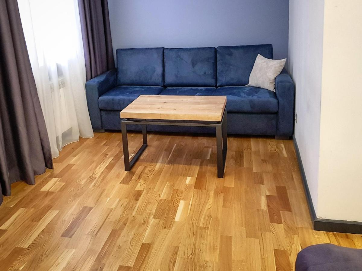 Hotel Alpha Γιερεβάν Εξωτερικό φωτογραφία
