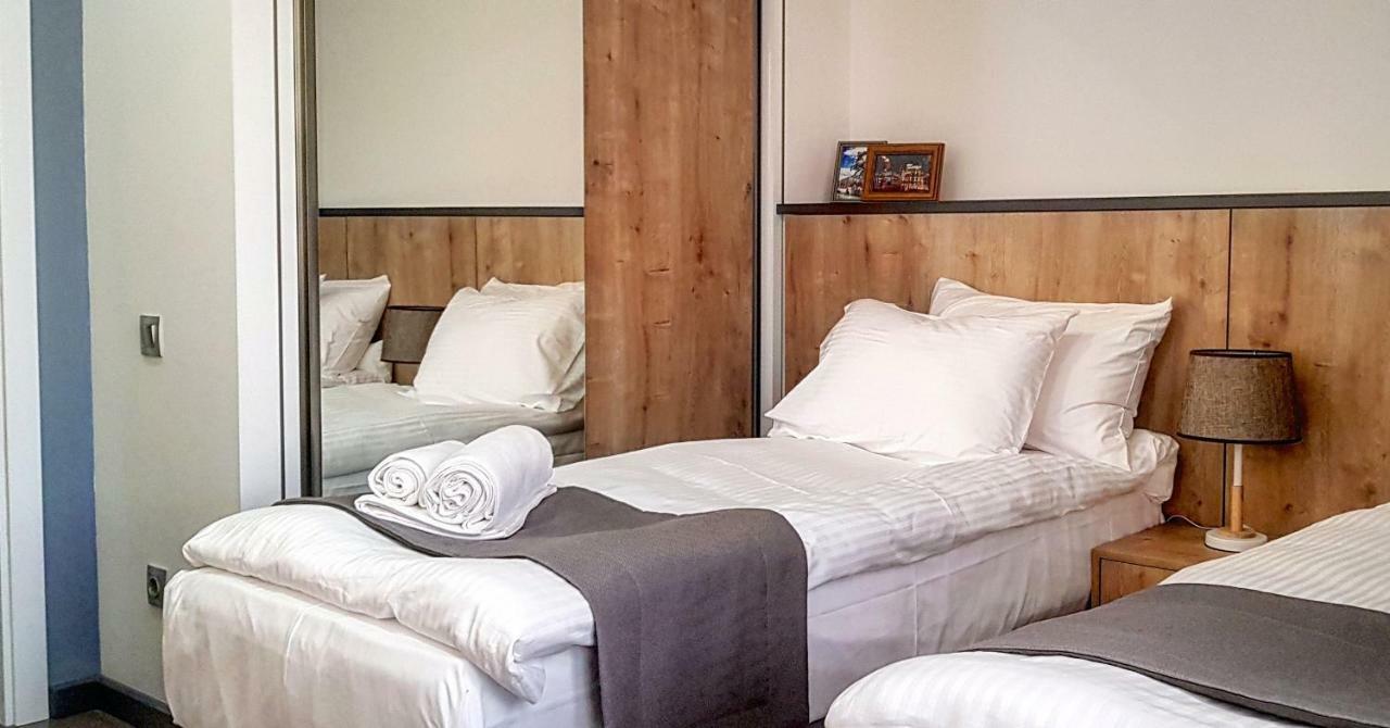 Hotel Alpha Γιερεβάν Εξωτερικό φωτογραφία